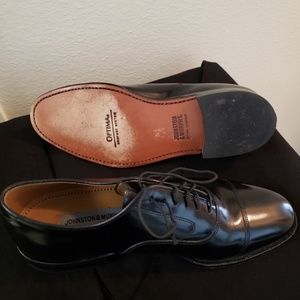 Black Johnston & Murphy Melton Oxfords